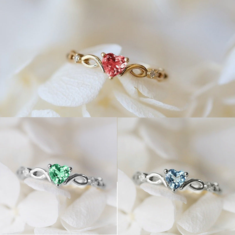 Amour - Small Heart-shaped Ring