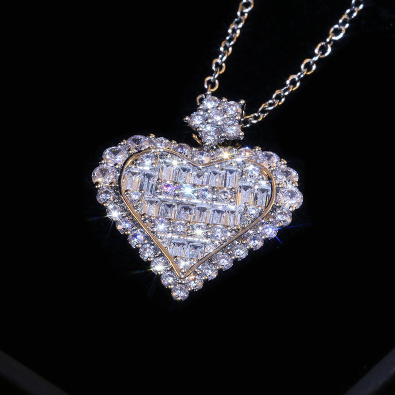 Resplendissant - Sparkling Heart Necklace