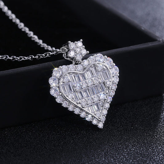 Resplendissant - Sparkling Heart Necklace