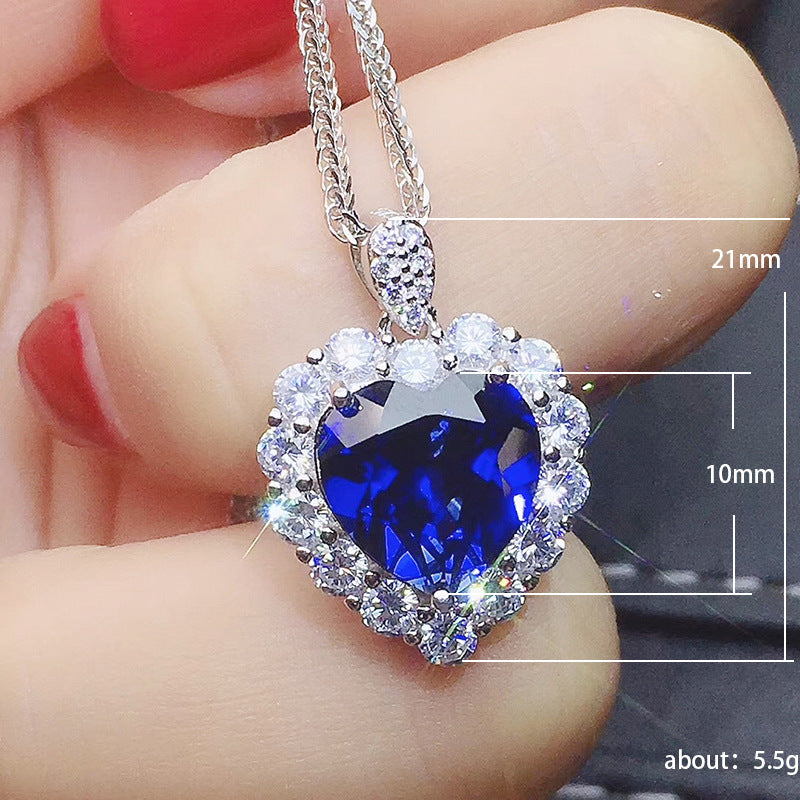 Fabuleux - Blue Heart Necklace