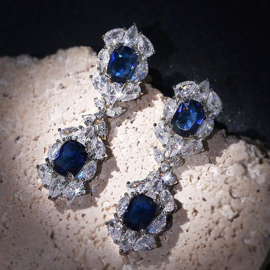 Étincelant - Elegant Royal Blue Tassel Earrings