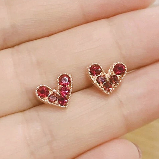 Mignon - Mini Heart-shaped Red Earrings