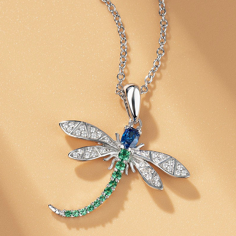 Libellule - Delicate Dragonfly Necklace