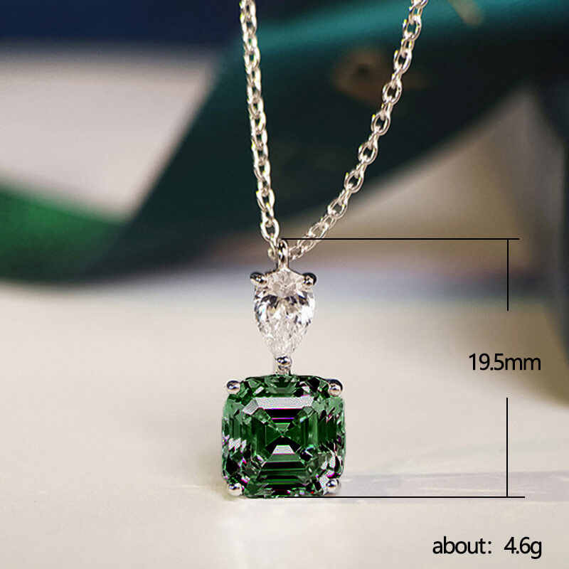 Mousse - Little Green Cube Necklace